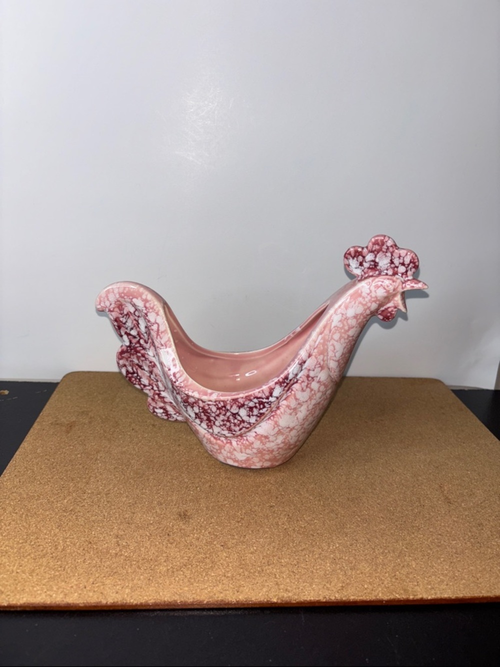 Pink Marble Look Ceramic Rooster Dish Planter Unbranded Home Art 9.5x7”